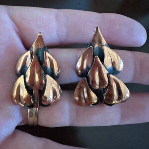 Vintage Renoir Copper Leaves Clip On Earrings
